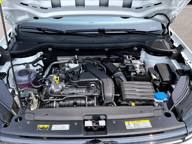 New 2026 Volkswagen Taos SEL AWD/4WD image 17