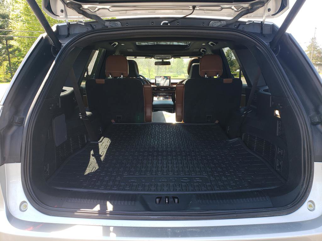 Used 2020 Lincoln Aviator Reserve w/ Equipment Group 202A AWD/4WD image 5