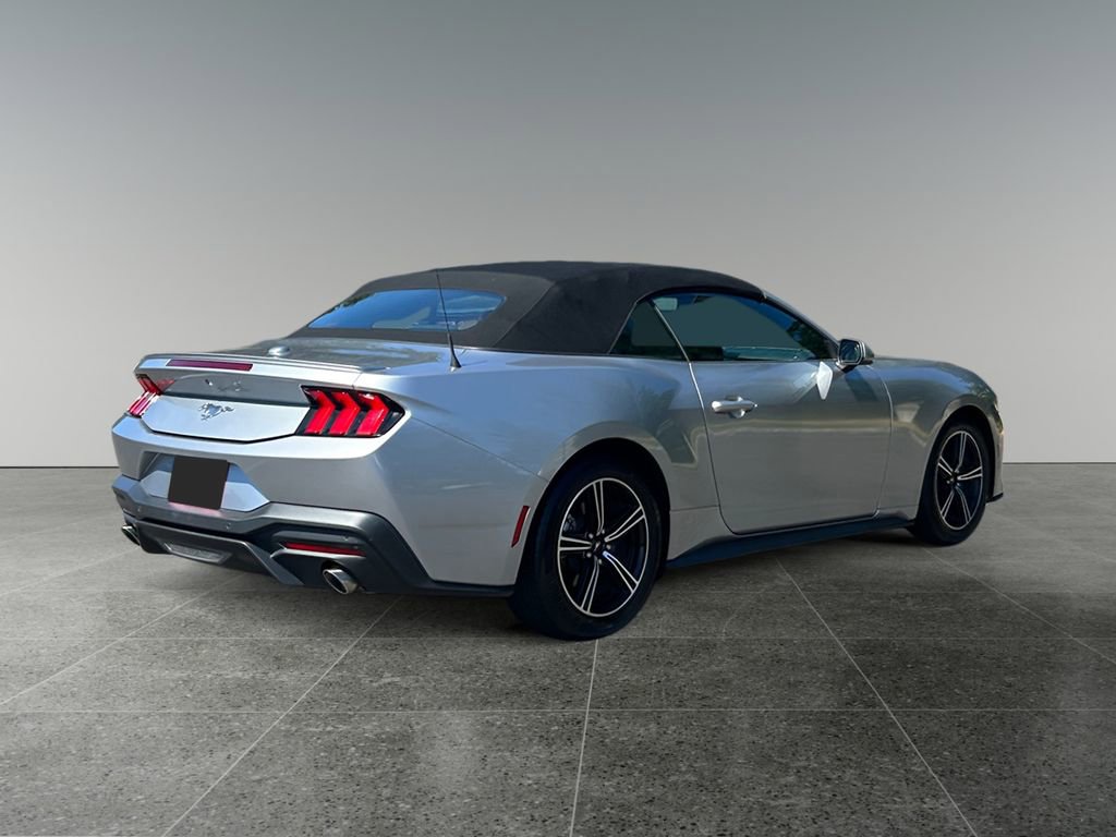 Used 2024 Ford Mustang Premium image 7