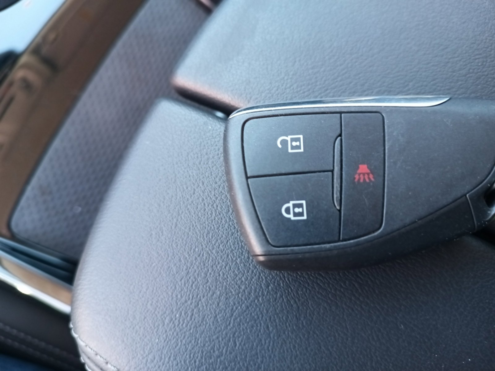 Used 2024 Buick Envision Preferred image 24