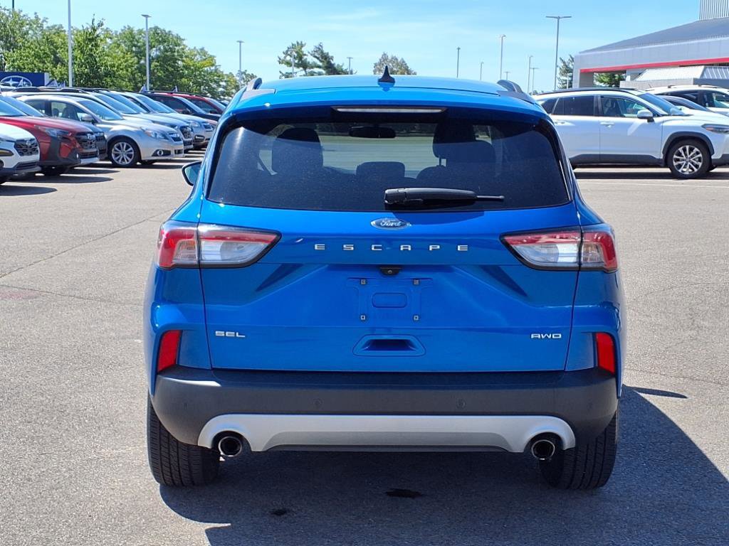 Used 2021 Ford Escape SEL image 5