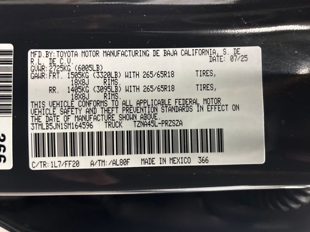 Certified 2025 Toyota Tacoma SR5 image 33