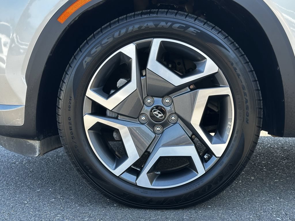 Used 2024 Hyundai Palisade Limited AWD/4WD image 16