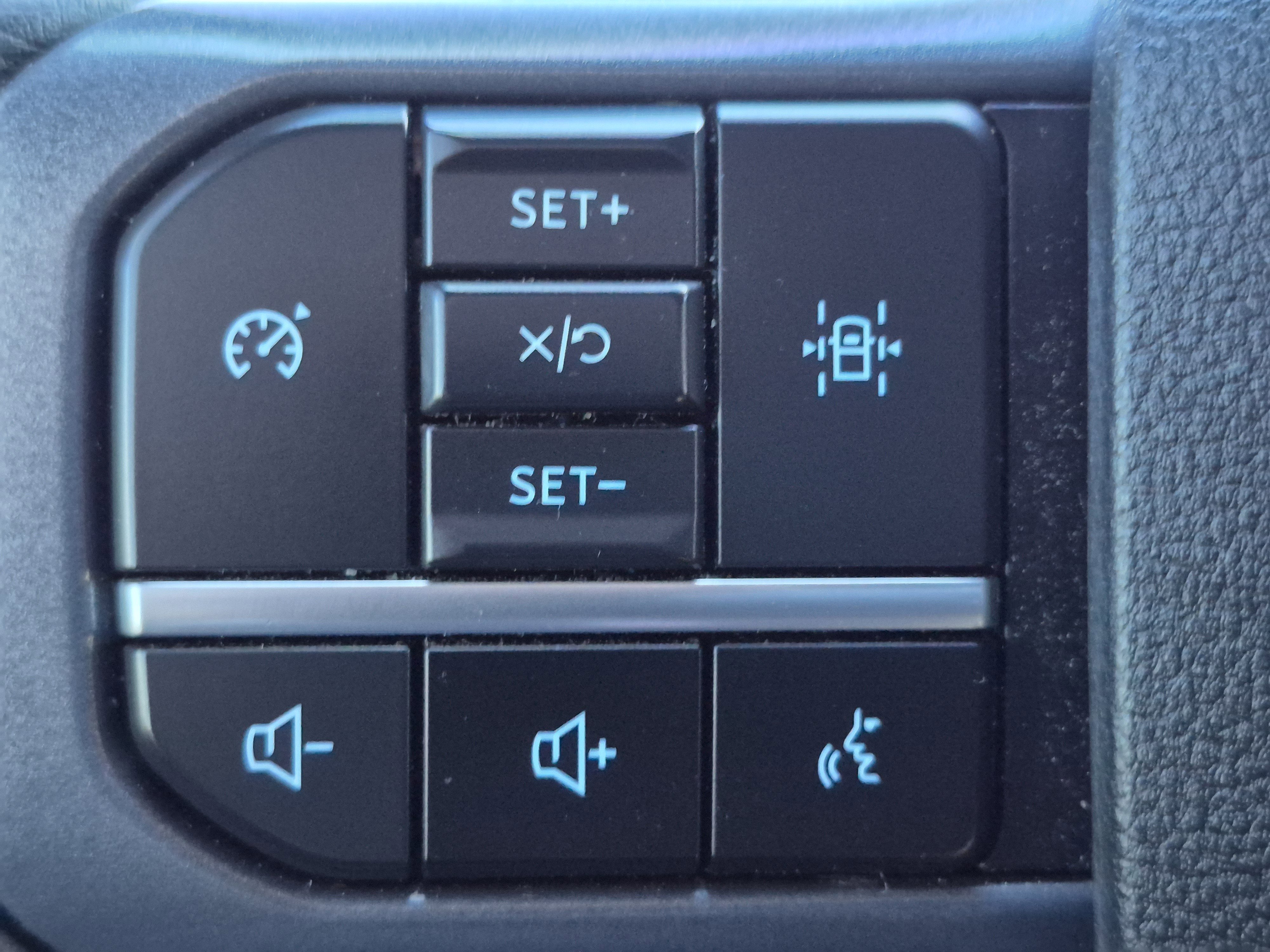 Used 2023 Ford F150 XLT w/ Equipment Group 302A High image 18