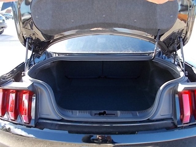 Used 2023 Ford Mustang GT Premium image 27