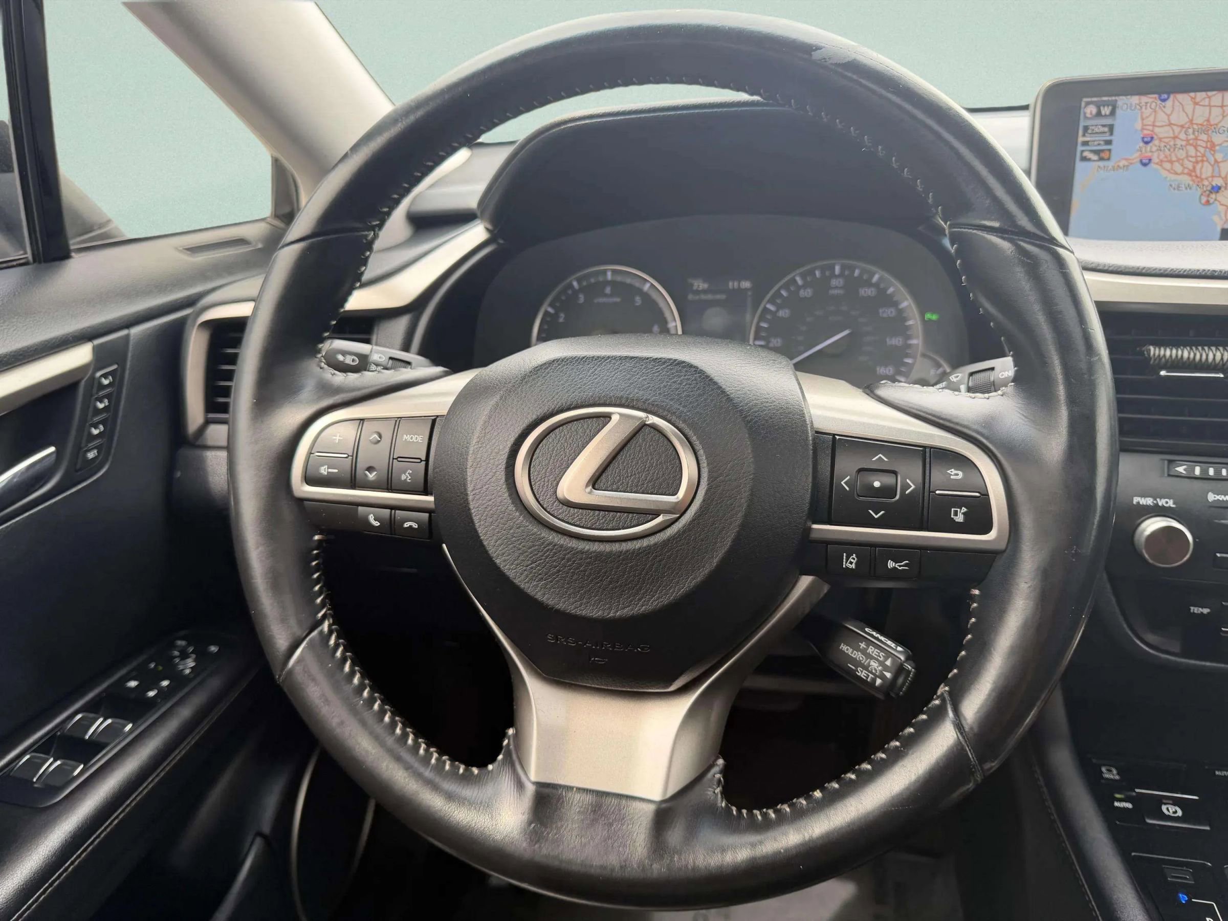 Used 2018 Lexus RX 350L AWD image 31