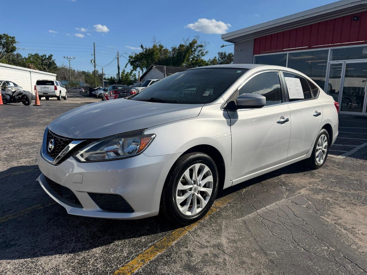 Used 2019 Nissan Sentra SV FWD image 3