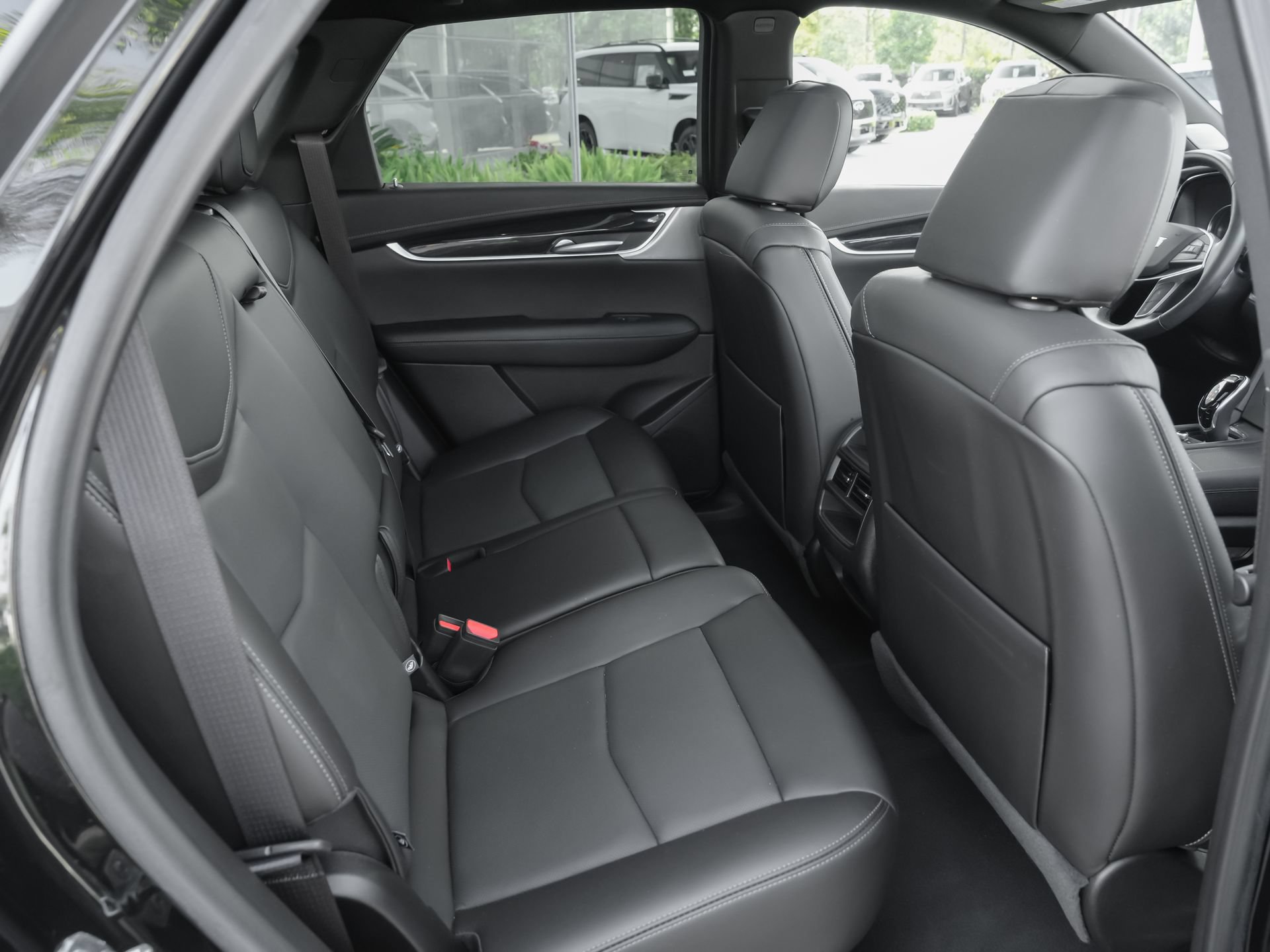 Used 2024 Cadillac XT5 Premium Luxury AWD/4WD image 38