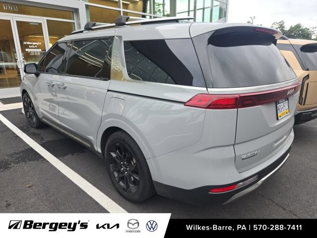 Used 2024 Kia Carnival SX FWD image 4