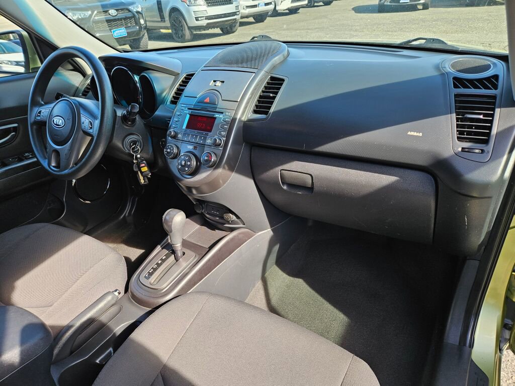 Used 2013 Honda Fit image 36