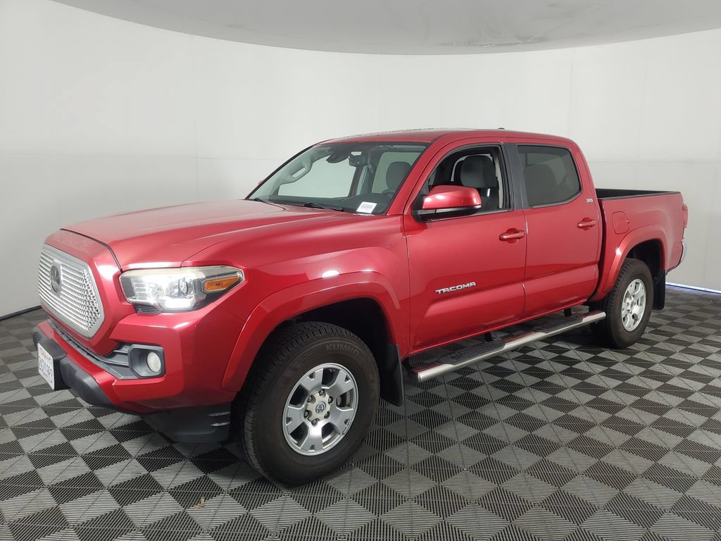 Used 2018 Toyota Tacoma SR5 RWD image 8