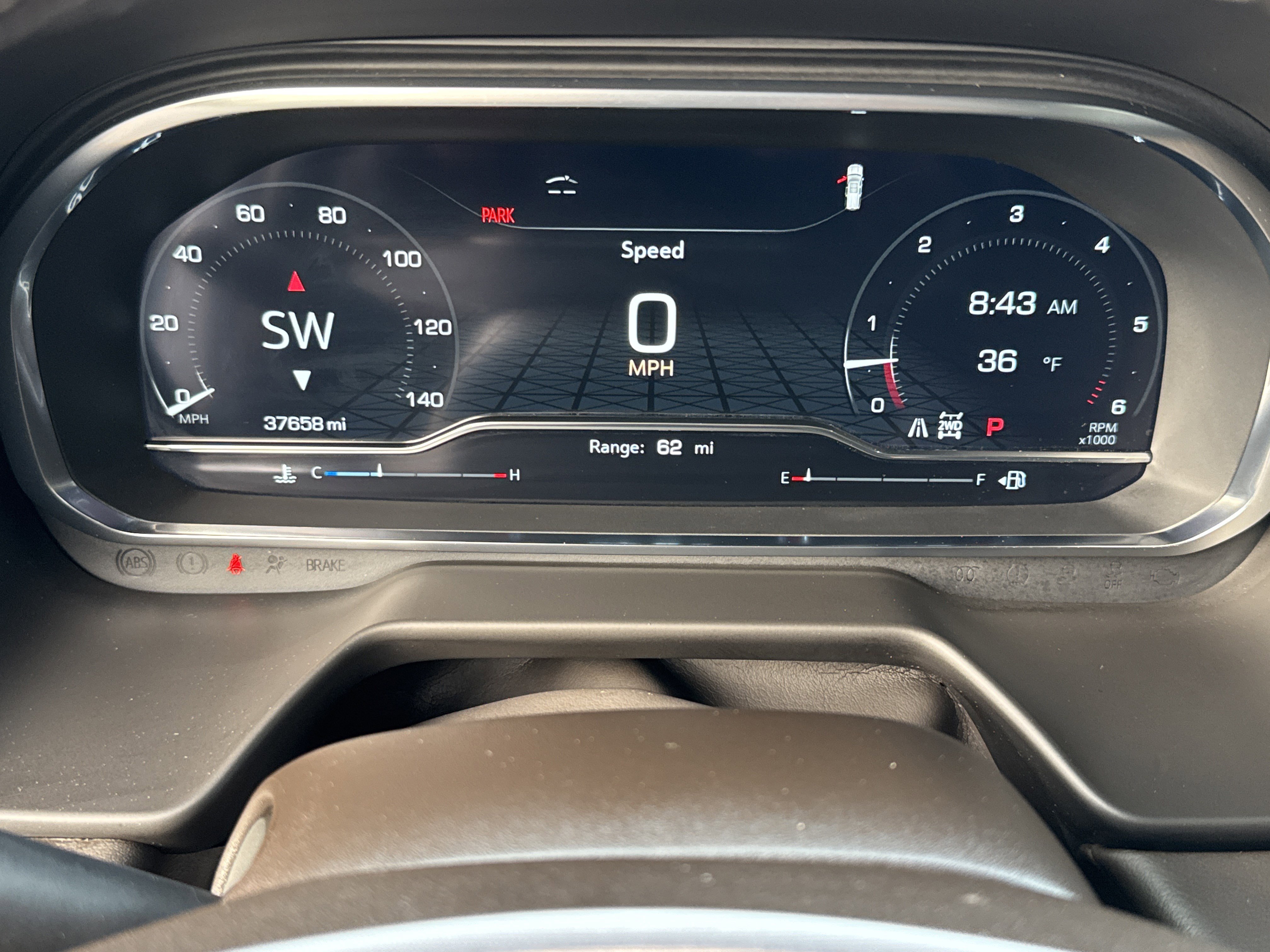 Used 2024 GMC Yukon XL SLT w/ SLT Luxury Package image 22