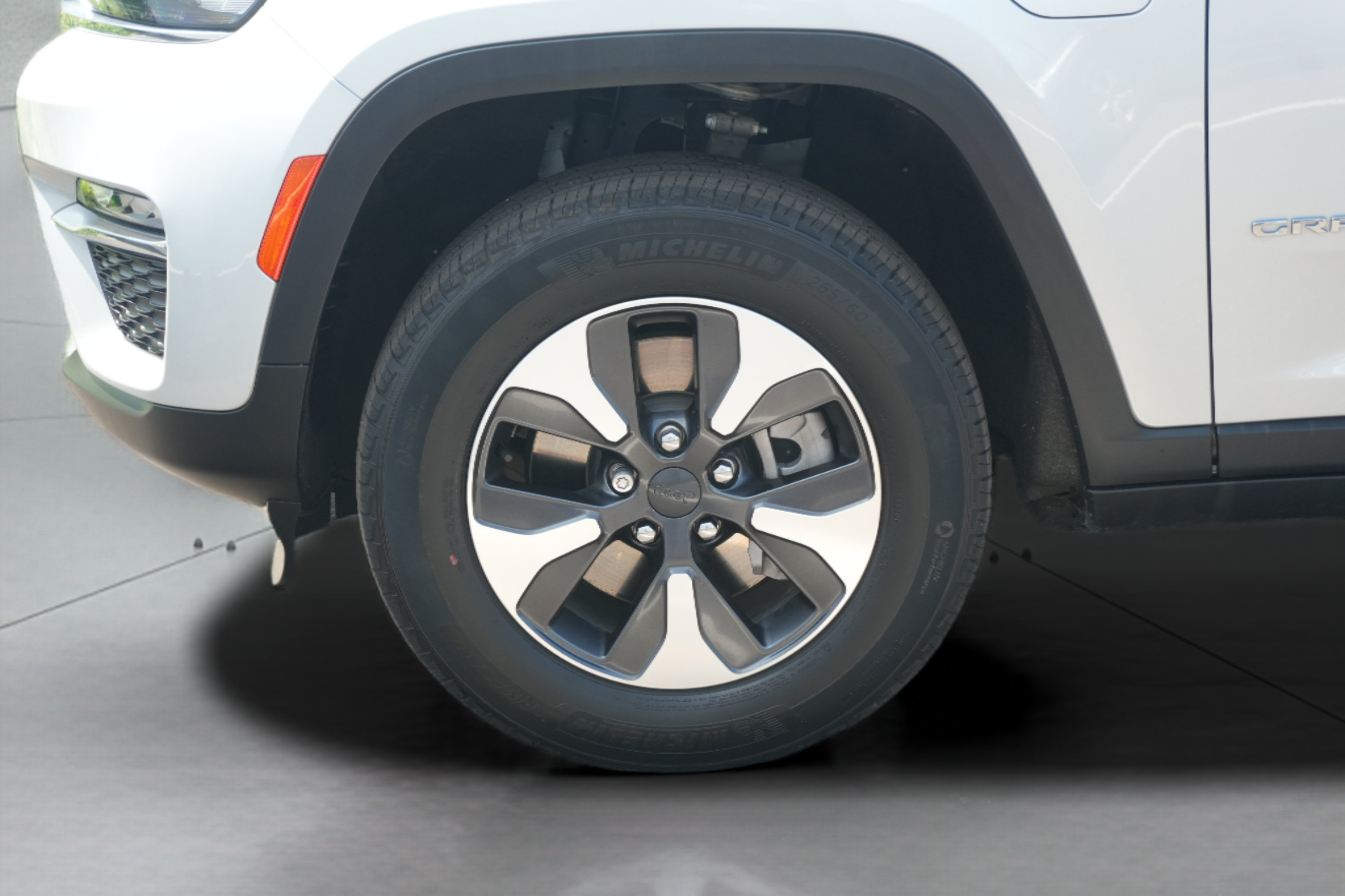 Used 2022 Jeep Grand Cherokee Limited 4xe AWD/4WD image 53