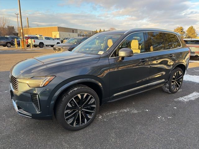 New 2026 Volvo XC90 B6 Plus w/ Protection Package Premier AWD/4WD image 6