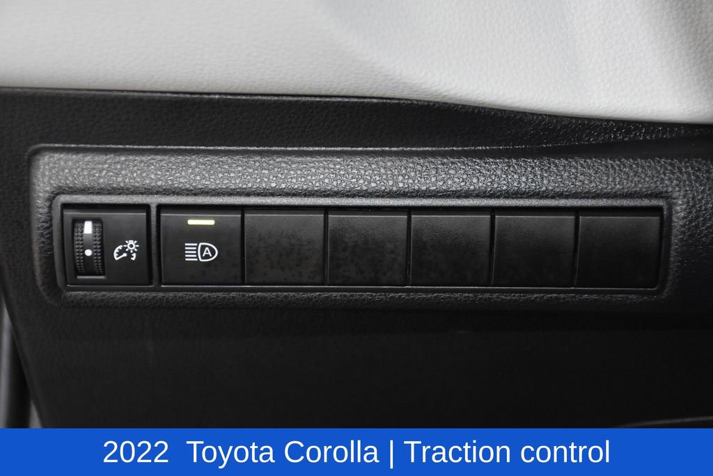 Used 2022 Toyota Corolla SE image 9