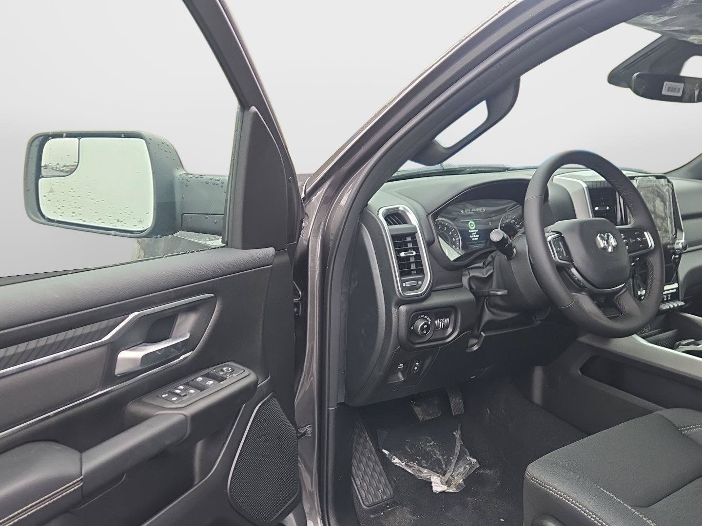 New 2026 RAM 1500 Big Horn AWD/4WD image 13