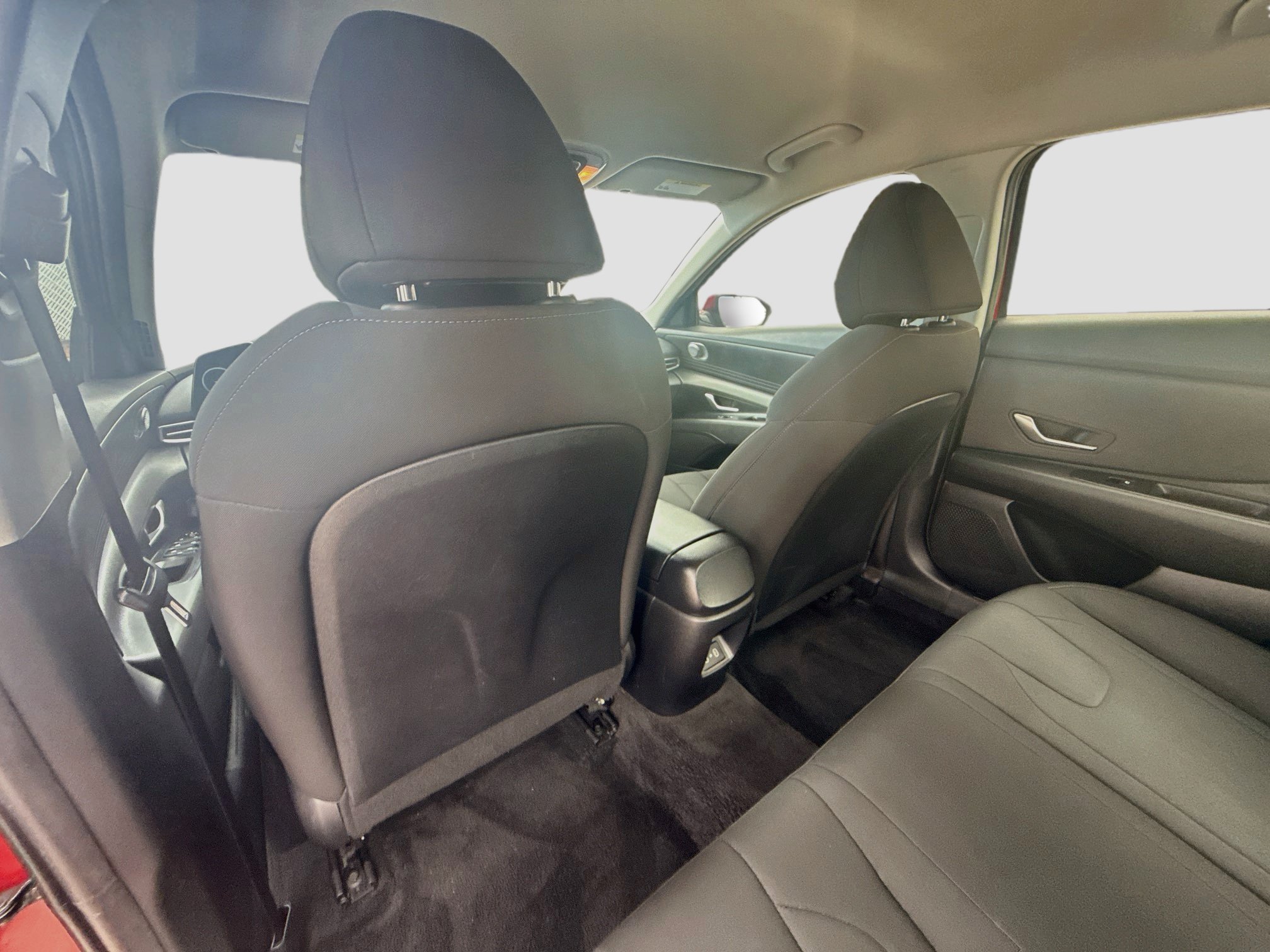 Used 2024 Hyundai Elantra SEL FWD image 21