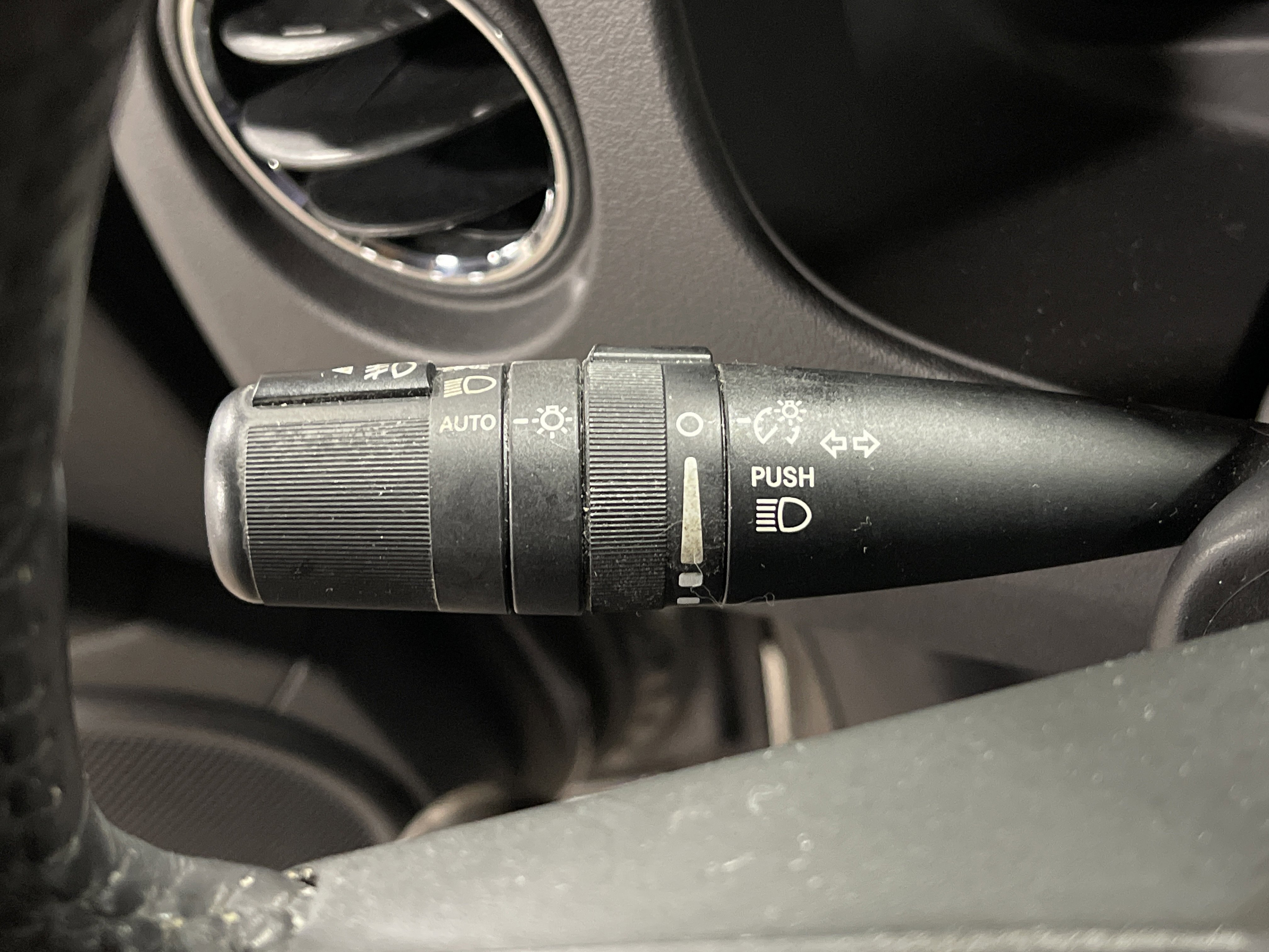 Used 2017 Jeep Patriot Latitude image 19