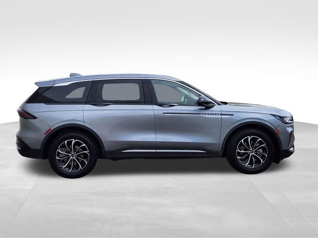 Certified 2025 Lincoln Nautilus Premier AWD/4WD image 11