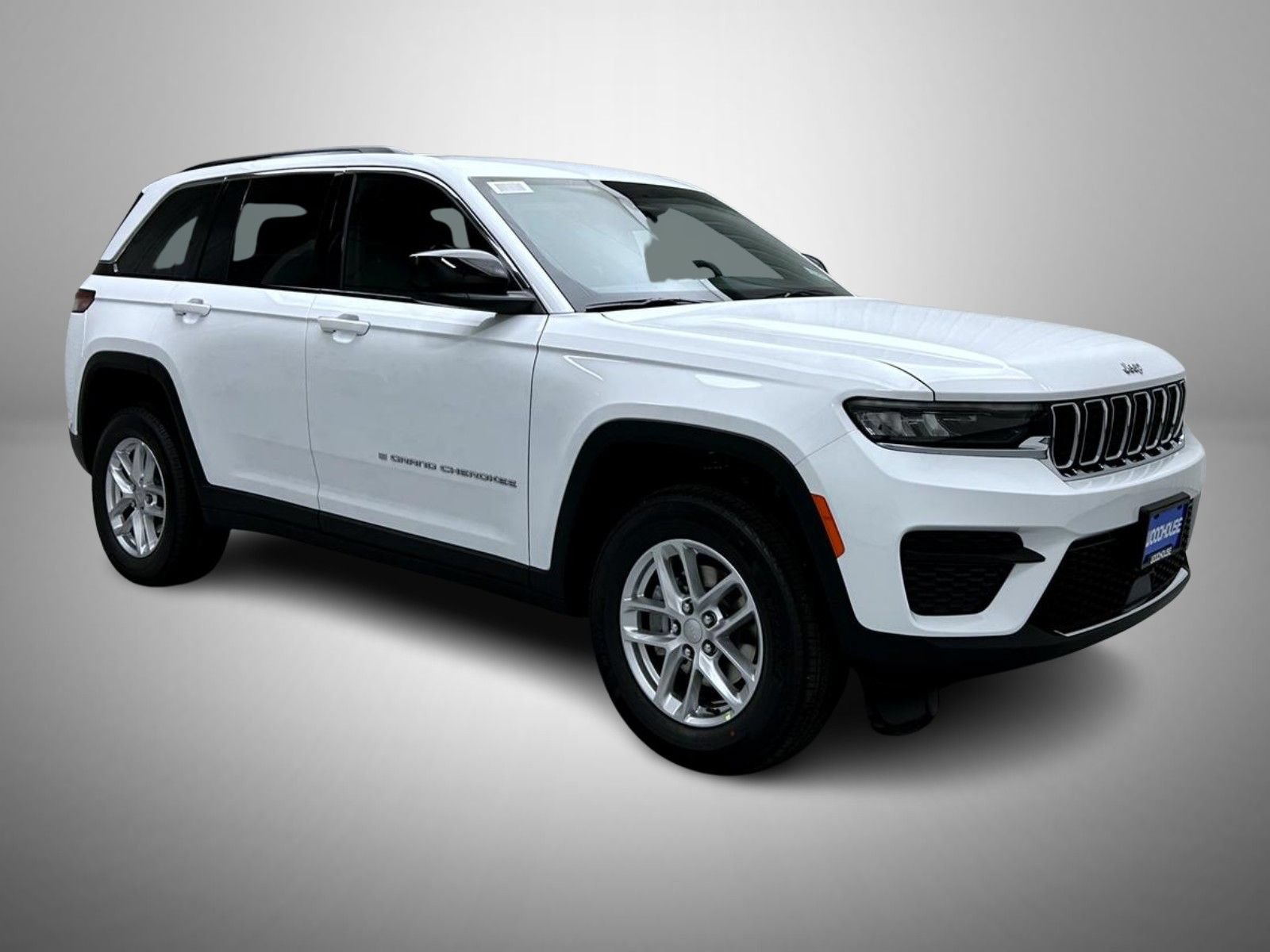 New 2026 Jeep Grand Cherokee Laredo AWD/4WD image 3
