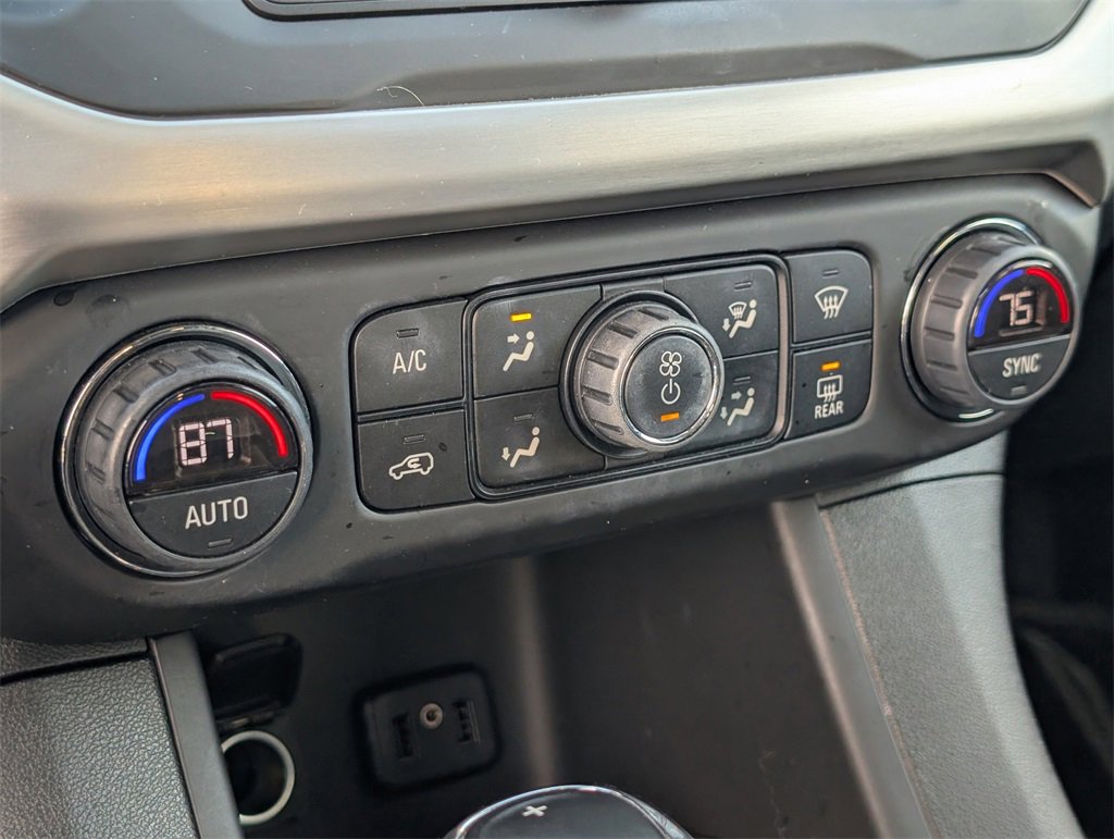 Used 2019 GMC Acadia SLE image 31