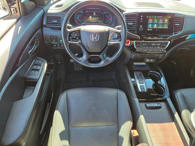 Certified 2022 Honda Pilot Black Edition image 17