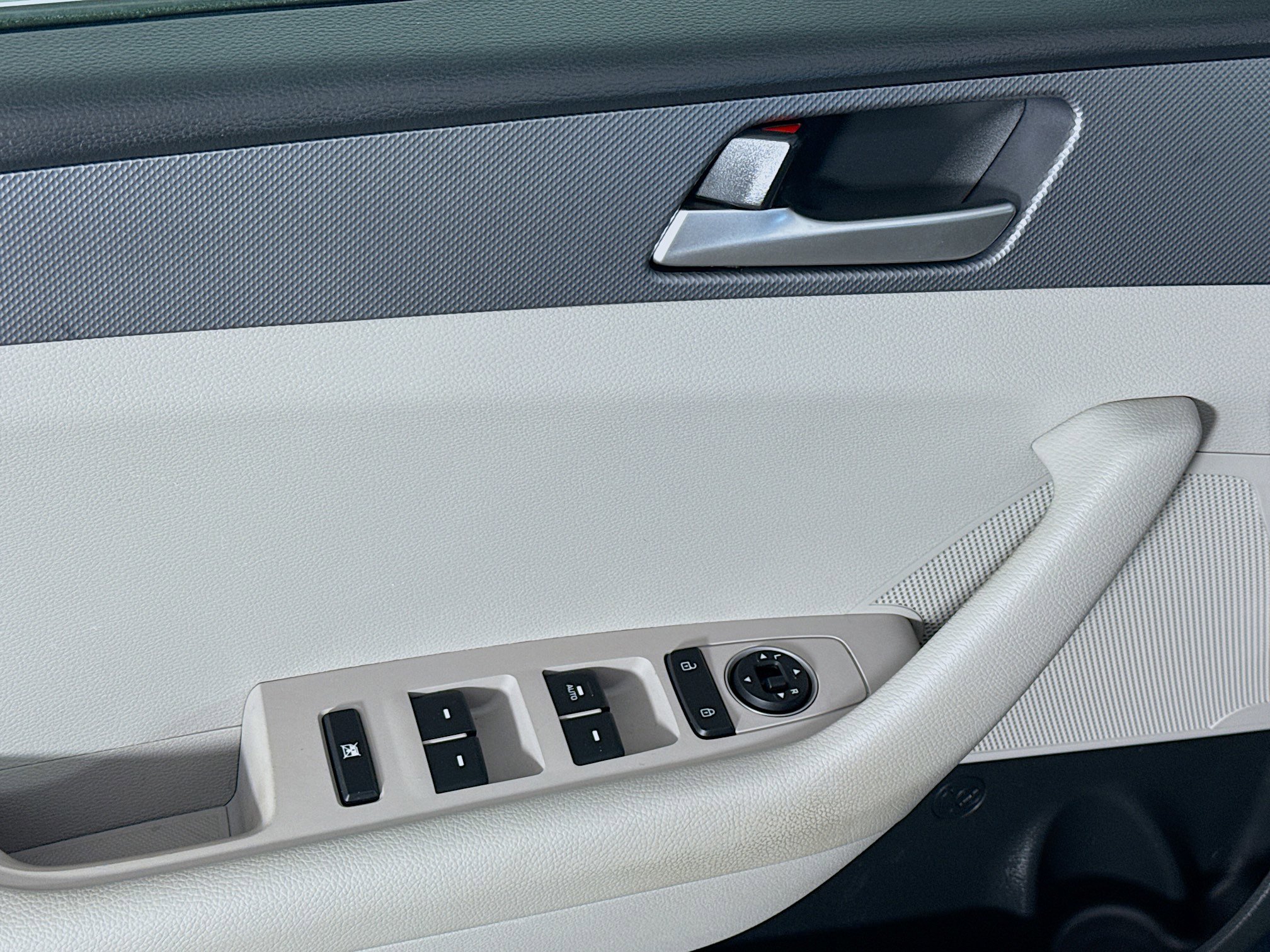 Used 2019 Hyundai Sonata ECO image 23