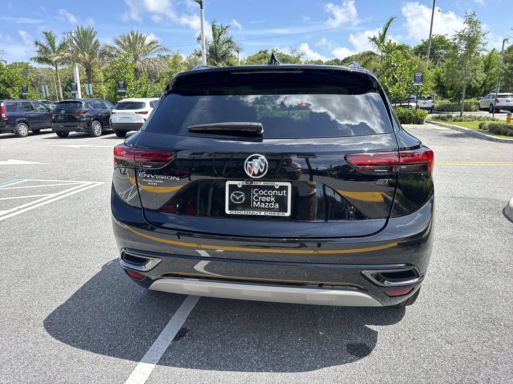 Used 2021 Buick Envision Essence w/ Technology Package I FWD image 25