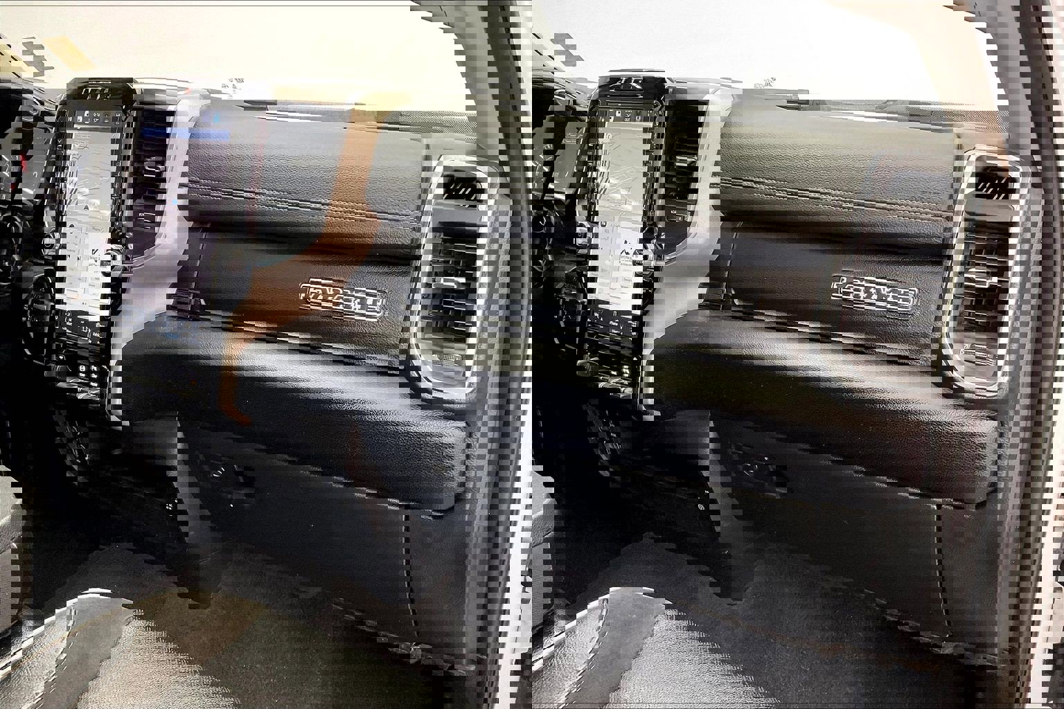 Used 2024 RAM 2500 Laramie w/ Cold Weather Group image 15