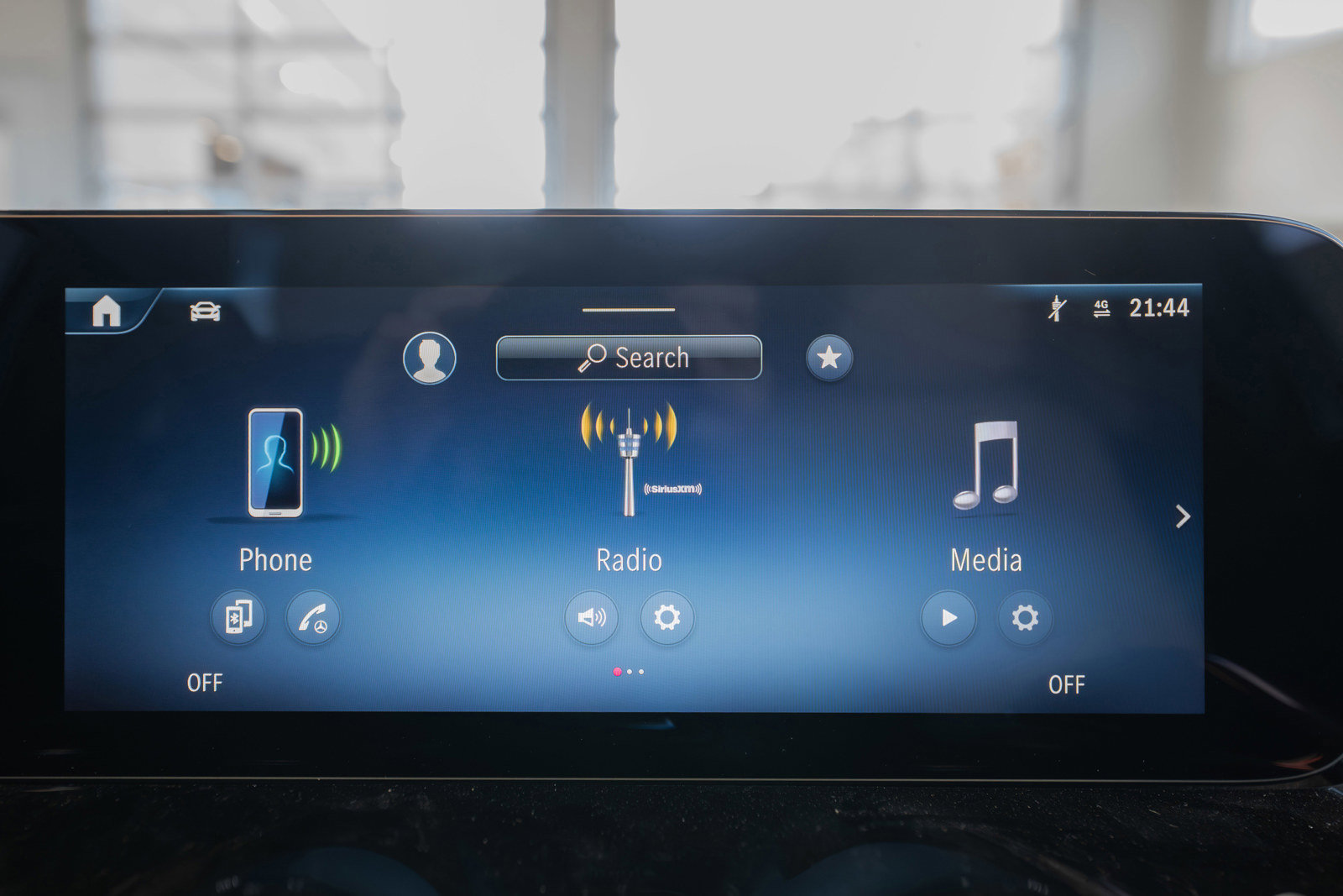 Used 2025 Mercedes-Benz GLB 250 4MATIC image 20