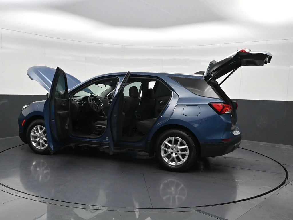 Used 2024 Chevrolet Equinox LT FWD image 34