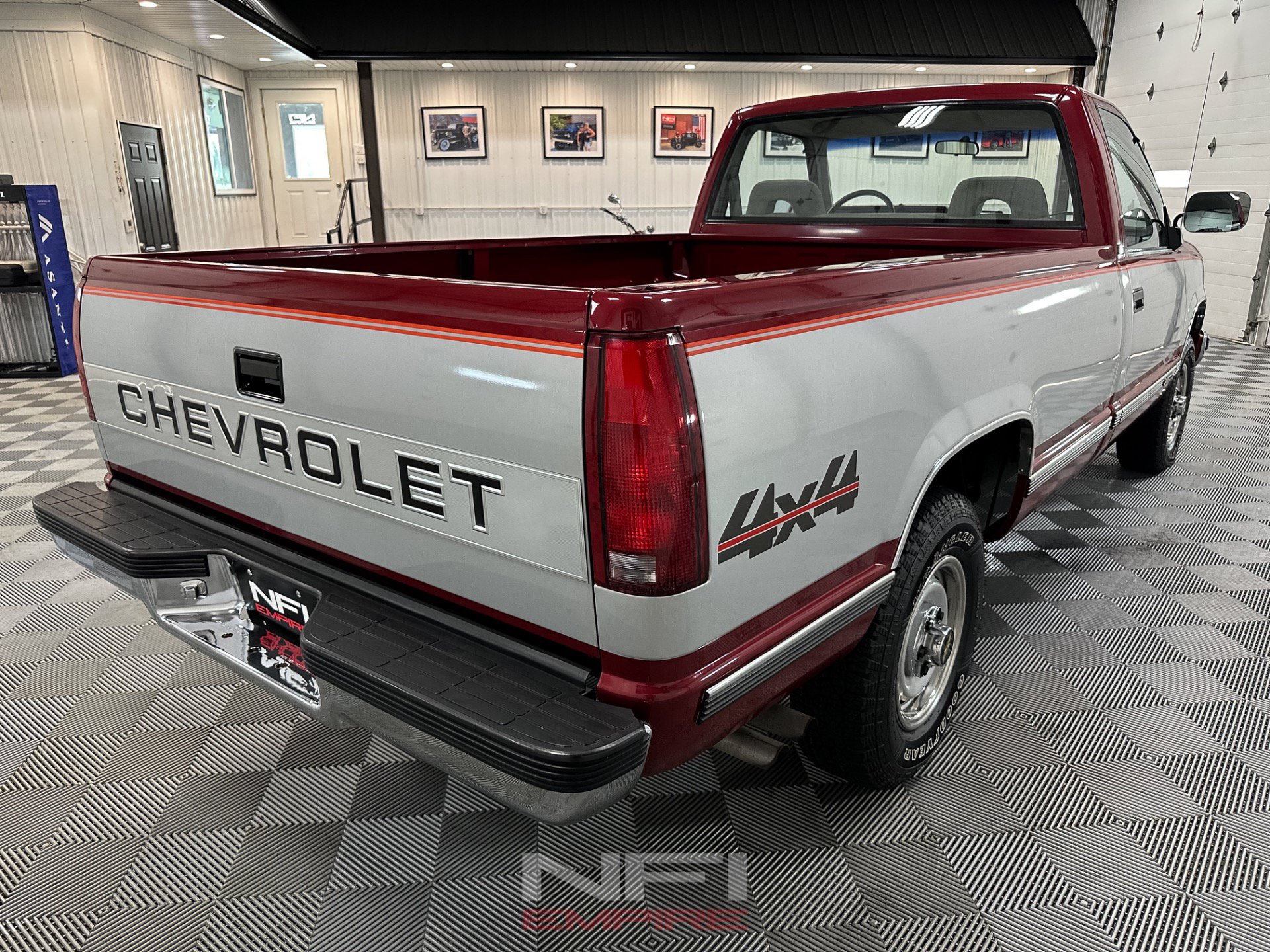 Used 1992 Chevrolet Silverado 1500 4x4 Regular Cab image 8