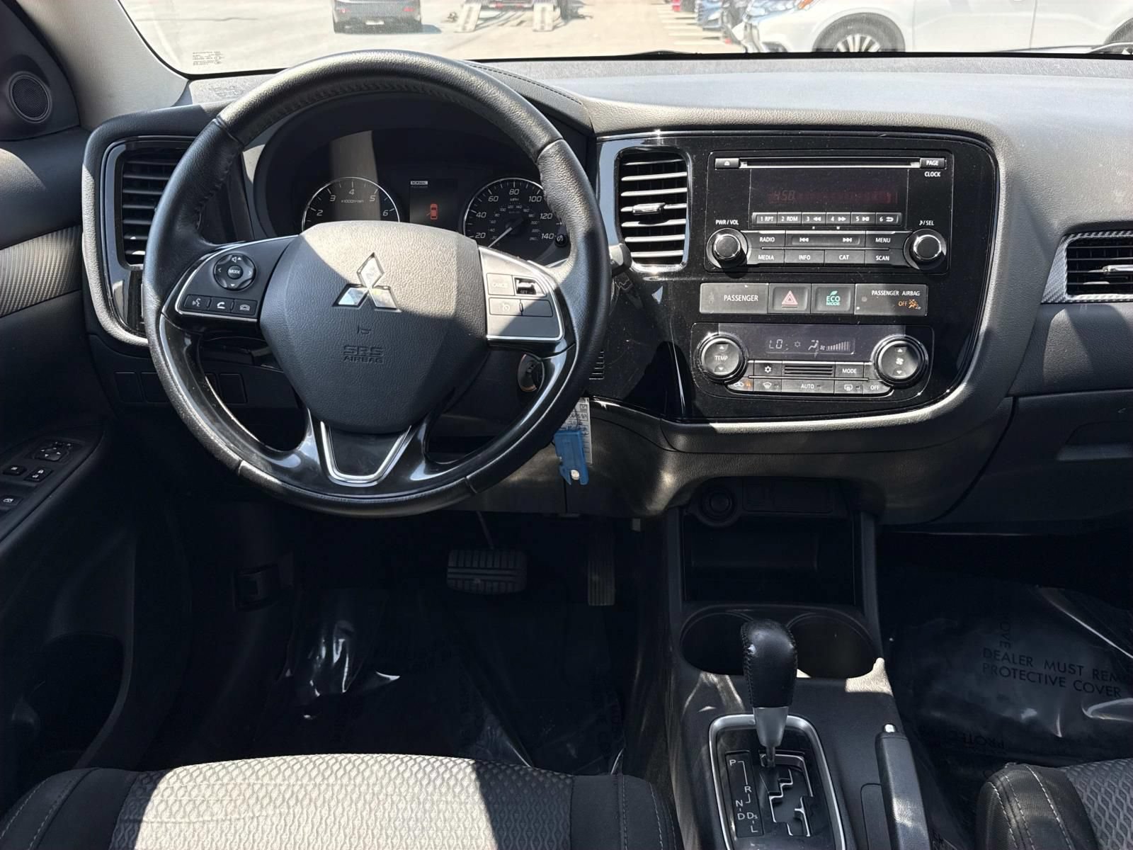 Used 2016 Mitsubishi Outlander ES AWD/4WD image 8