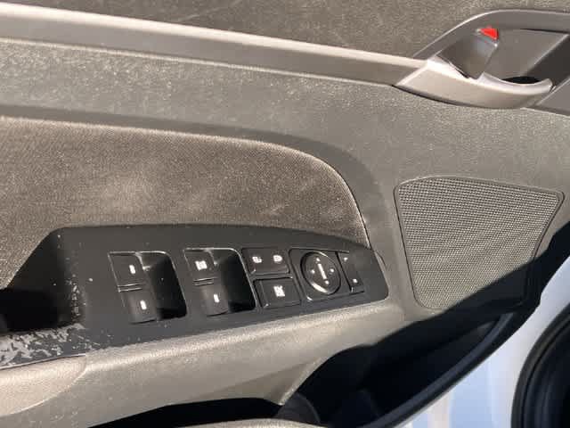 Used 2020 Hyundai Elantra SEL w/ Cargo Package (C1) FWD image 29