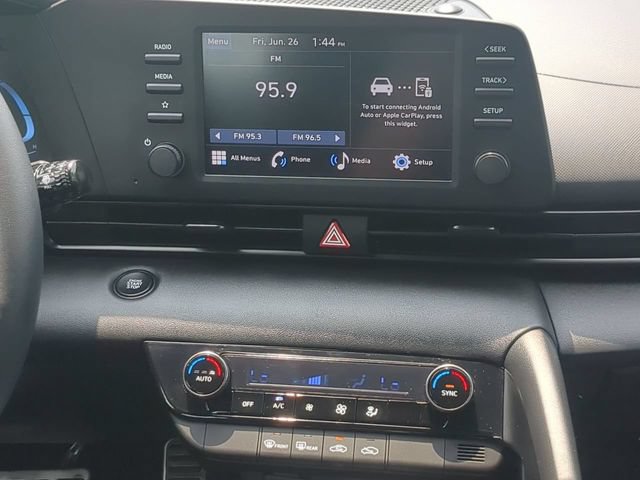 Certified 2026 Hyundai Elantra Sport FWD image 17