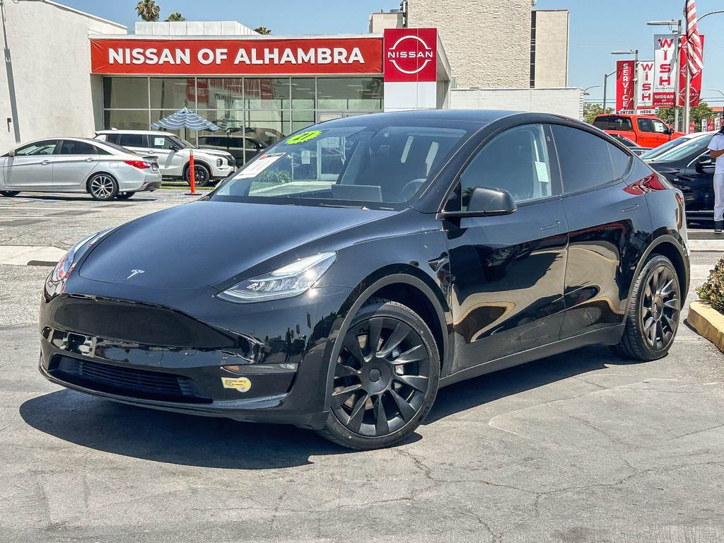 Used 2021 Tesla Model Y Long Range AWD/4WD image 2