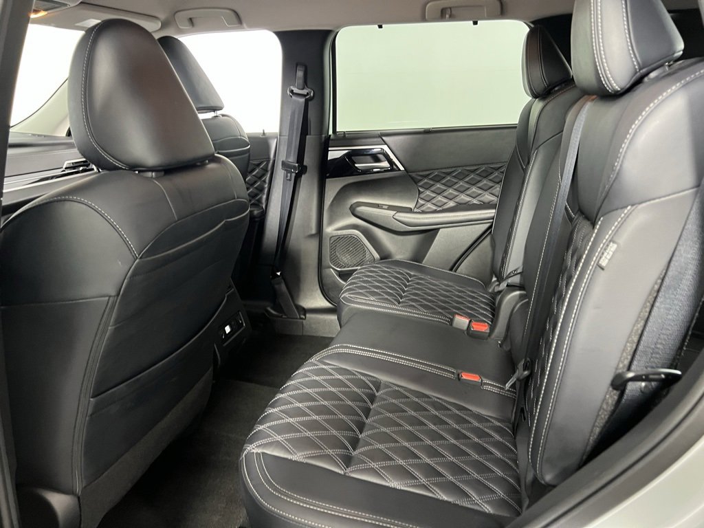 Used 2024 Mitsubishi Outlander SEL image 27