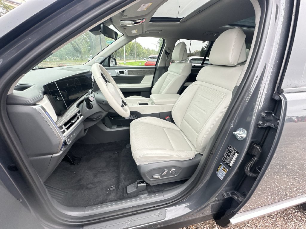 Used 2026 Hyundai Santa Fe Limited AWD/4WD image 20