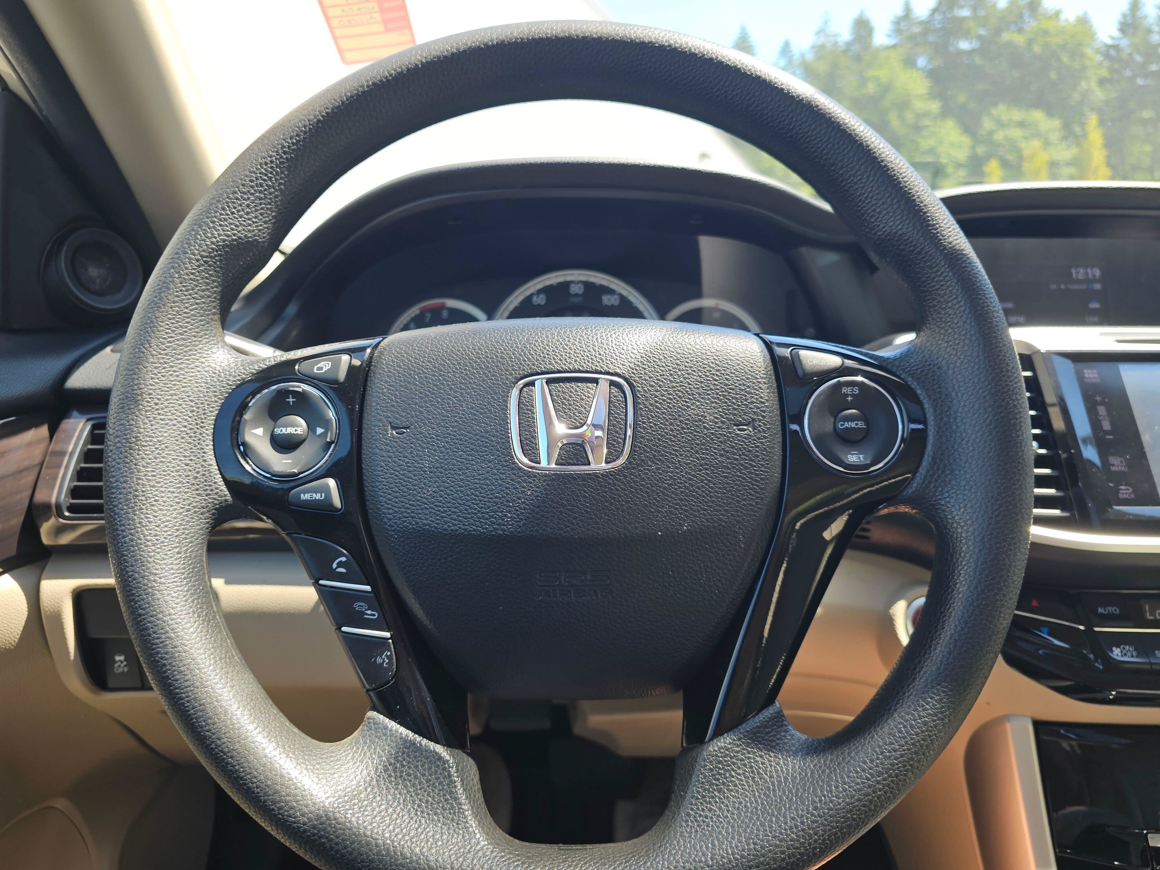 Used 2016 Honda Accord EX image 60