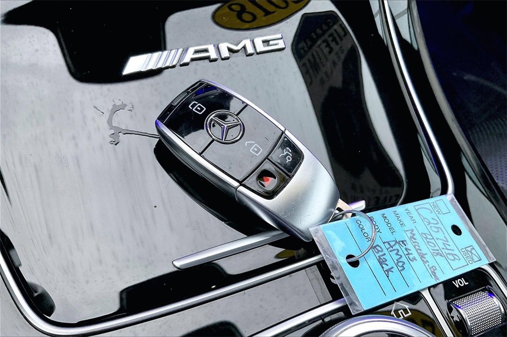 Used 2018 Mercedes-Benz E 43 AMG 4MATIC Sedan image 11