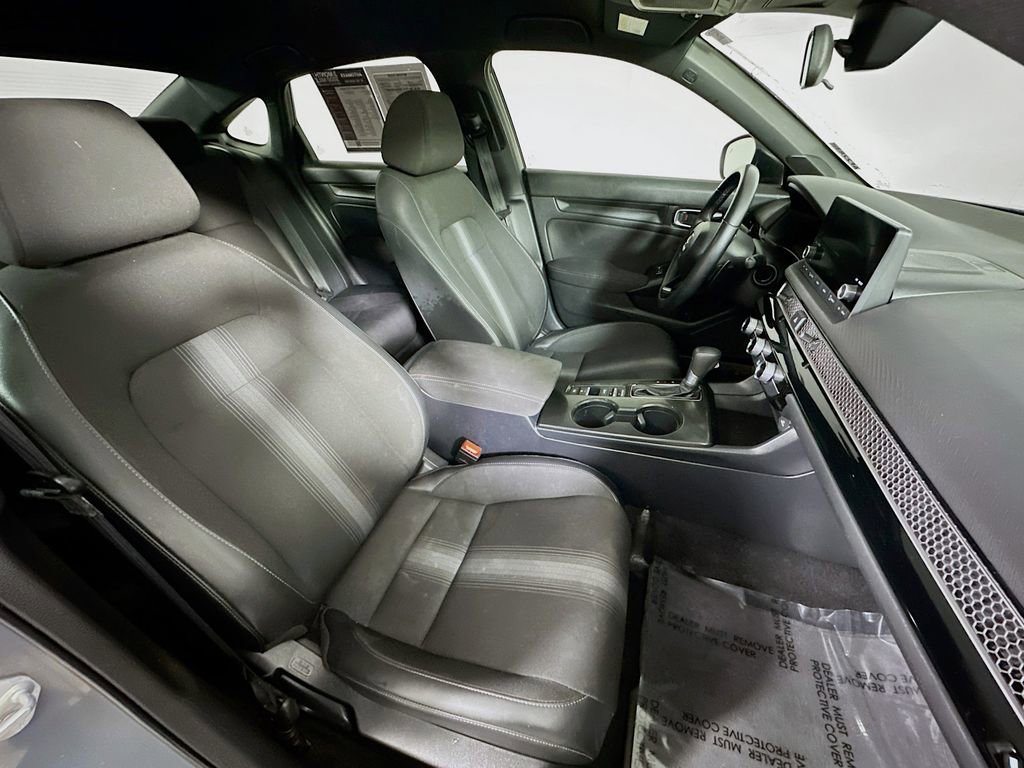 Used 2025 Honda Civic Sport image 12