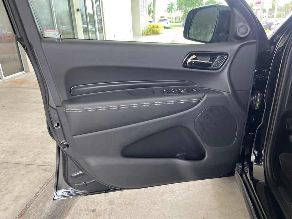 New 2023 Dodge Durango SRT Hellcat w/ Black Package AWD/4WD image 35