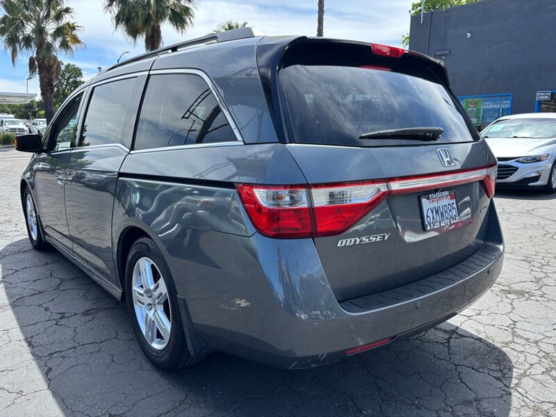 Used 2012 Honda Odyssey Touring image 6