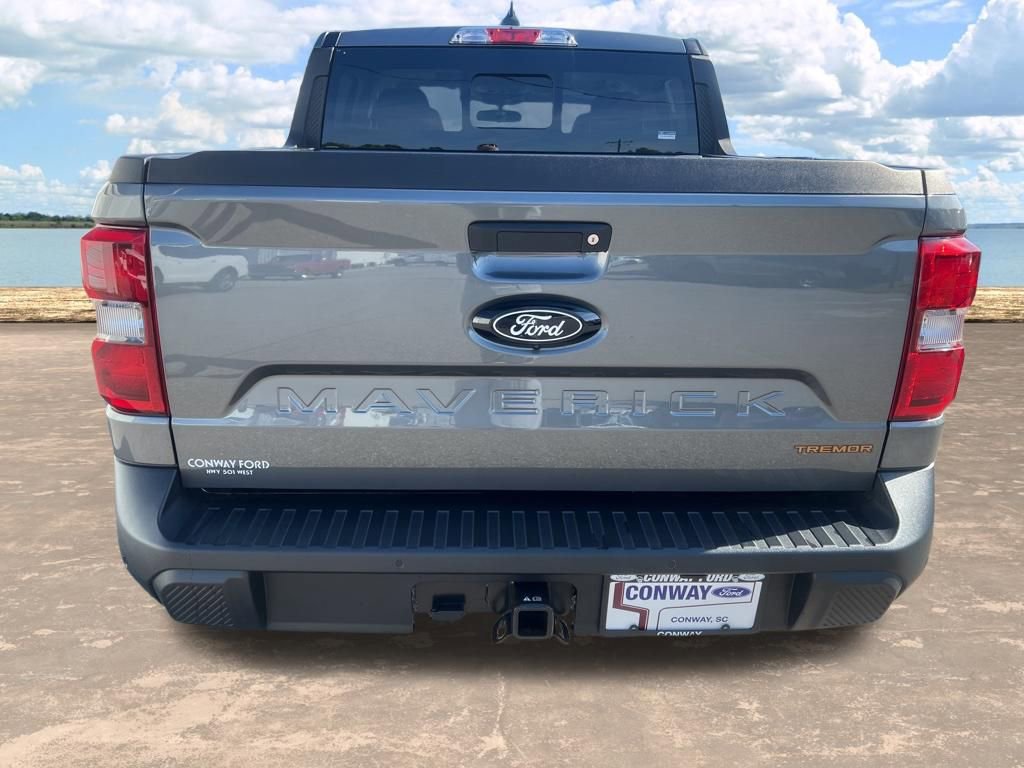Used 2025 Ford Maverick Tremor image 4