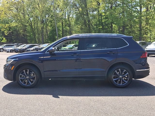 Certified 2023 Volkswagen Tiguan SE w/ Panoramic Sunroof Package AWD/4WD image 6