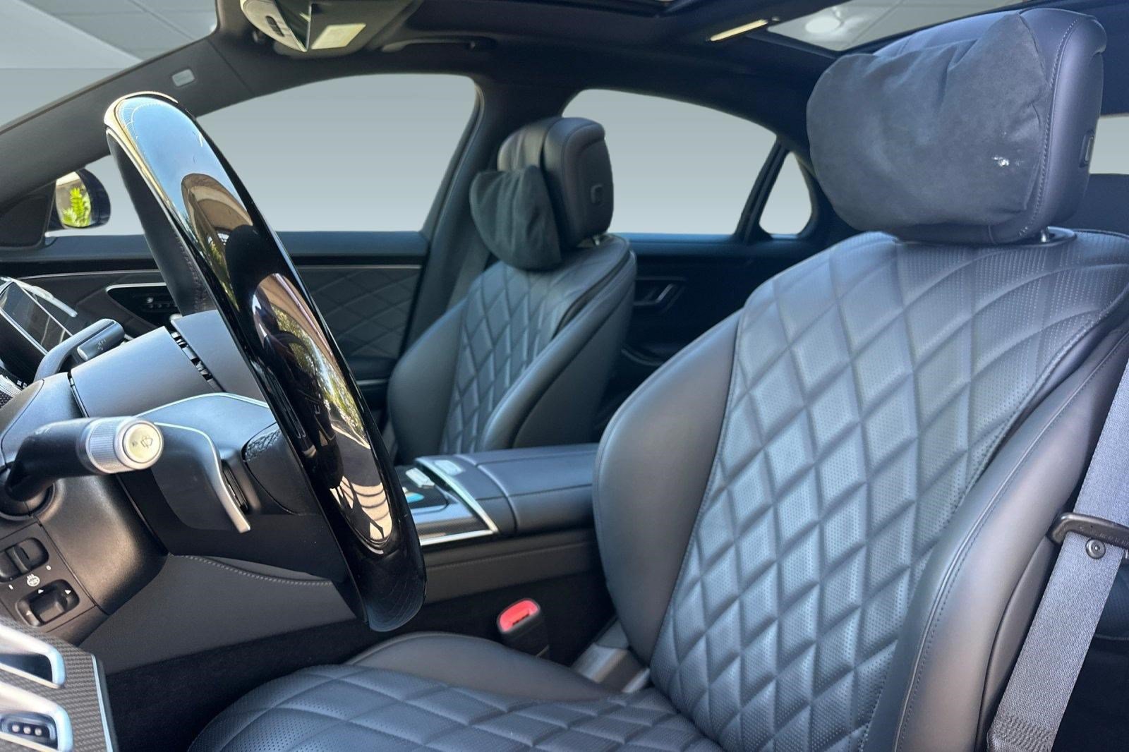 Used 2025 Mercedes-Benz S 580e 4MATIC Sedan image 23