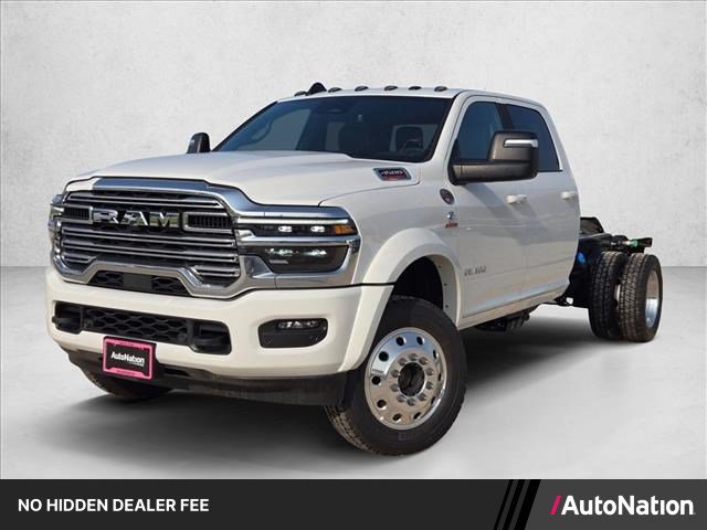 New 2026 RAM 4500 4x4 Crew Cab DRW w/ Laramie Trim Package