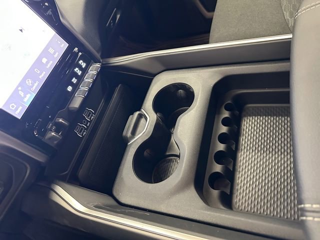 New 2026 RAM 2500 Big Horn AWD/4WD image 36