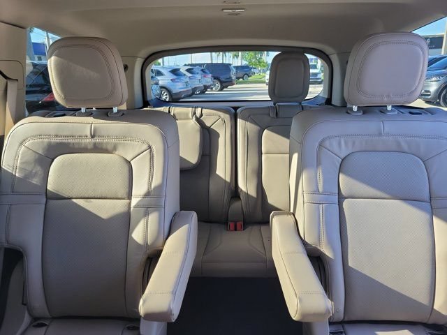 Certified 2024 Lincoln Aviator Reserve w/ Elements Package Plus RWD image 18