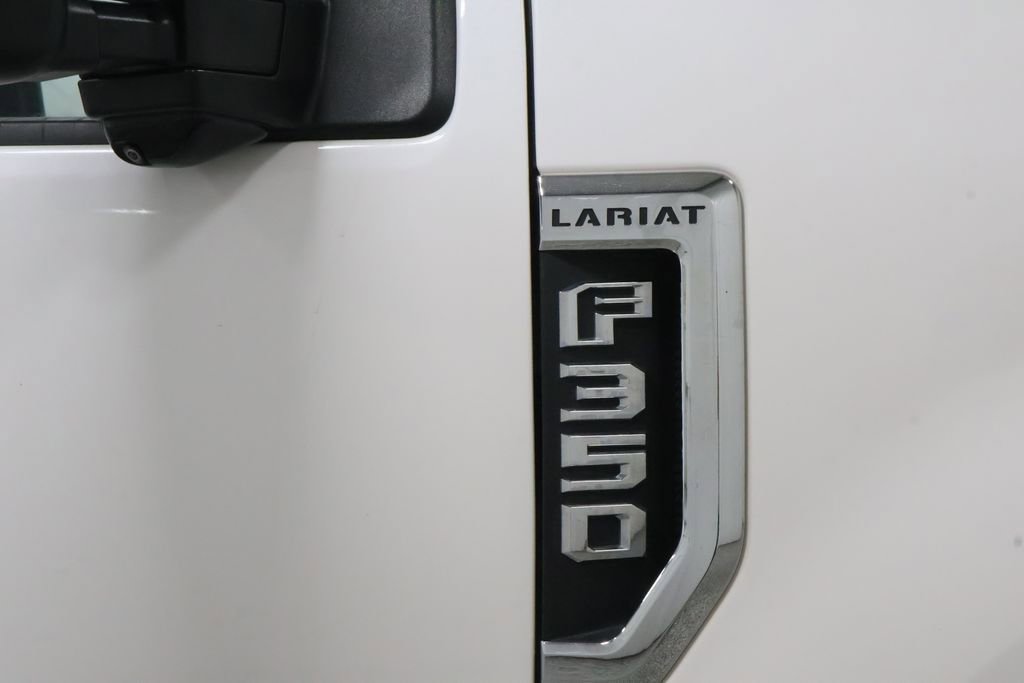 Used 2017 Ford F350 Lariat w/ Lariat Ultimate Package AWD/4WD image 34